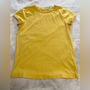 Universal Thread T-Shirt